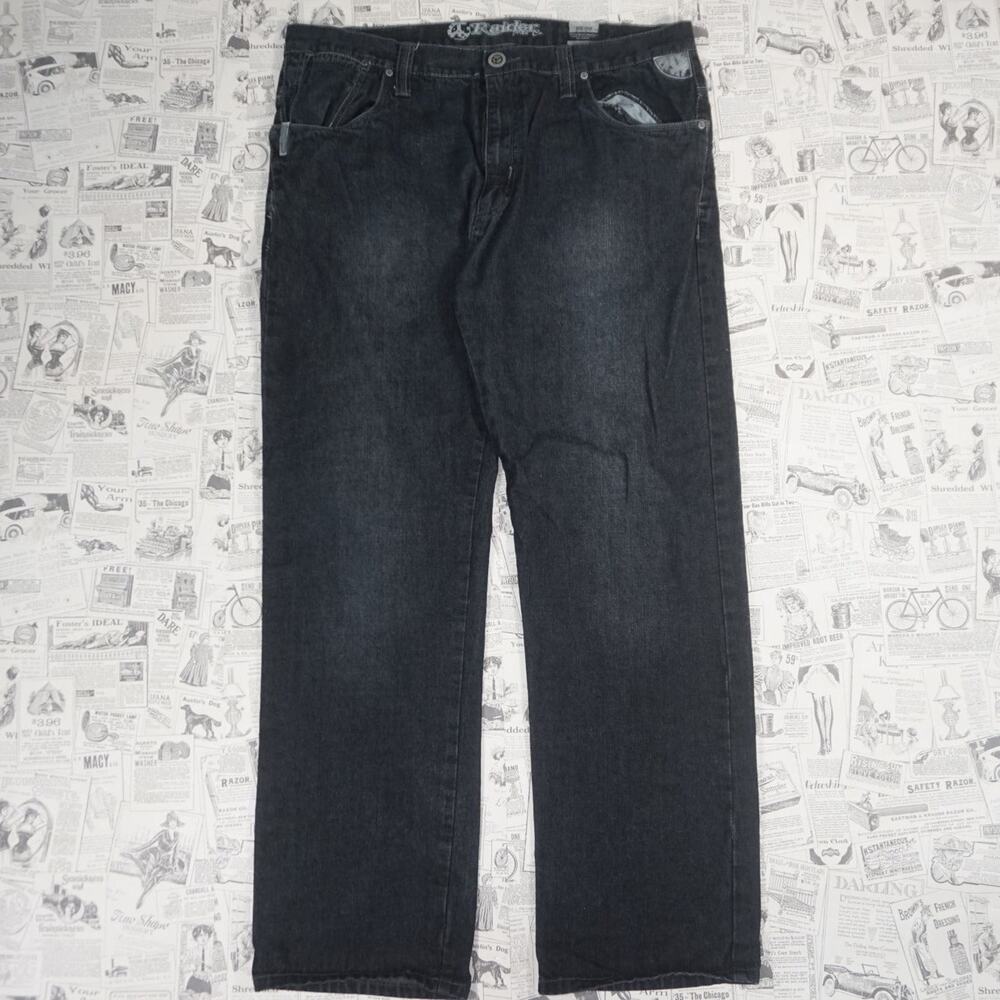 38X32 - Vintage Y2K Raider Pants description essential